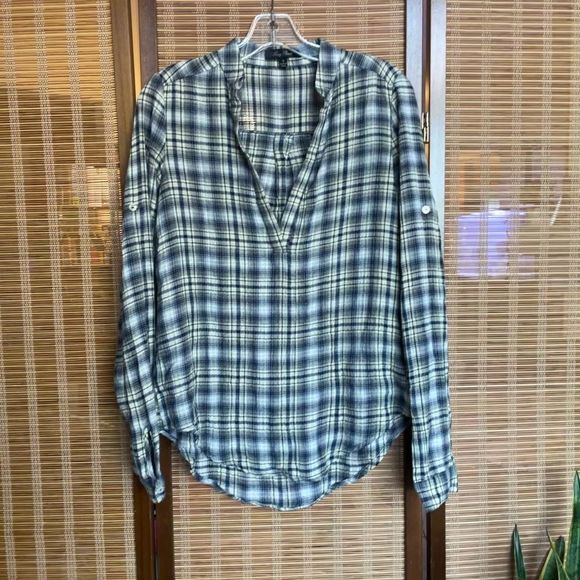 Plaid Long Sleeve Top - Picture 1 of 4